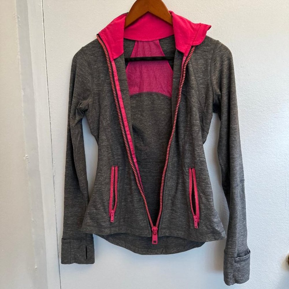 Lululemon Define Luon Jacket Size 4 Gray/Pink - Picture 2 of 4